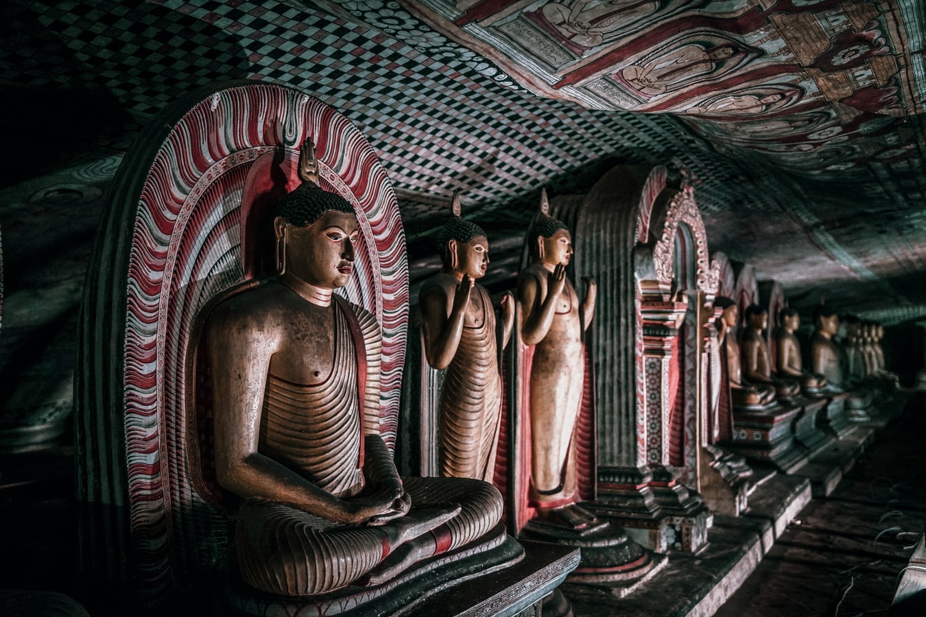 Dambulla Sri Lanka - Cave Temple Asia - What to see - Travel and Home