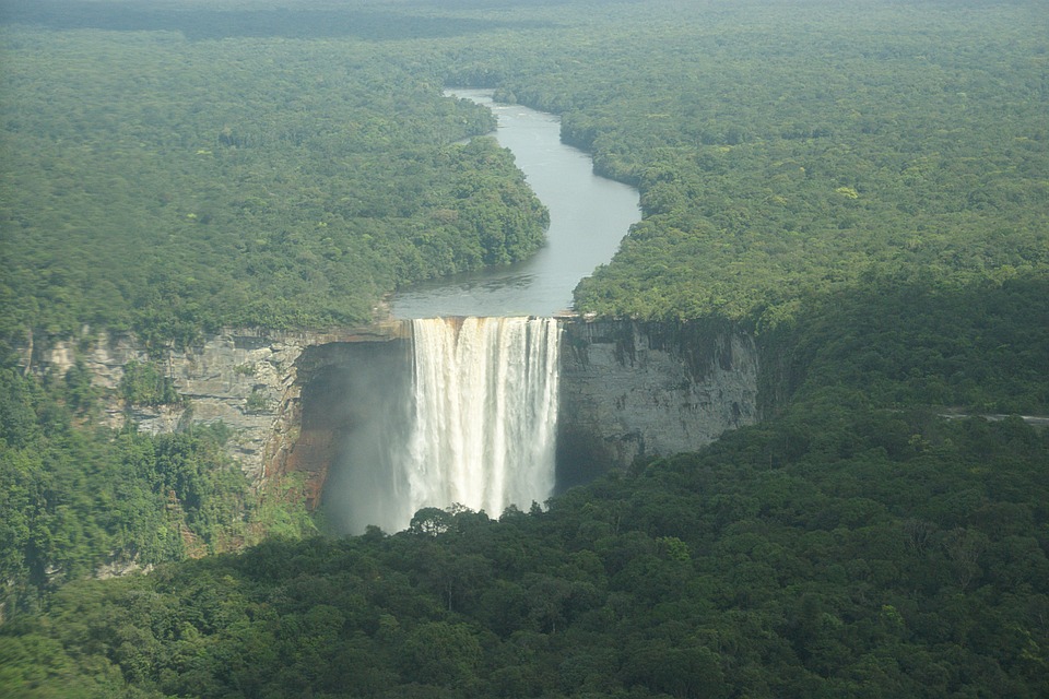 waterfalls GUYANA rainforest nature a single drop